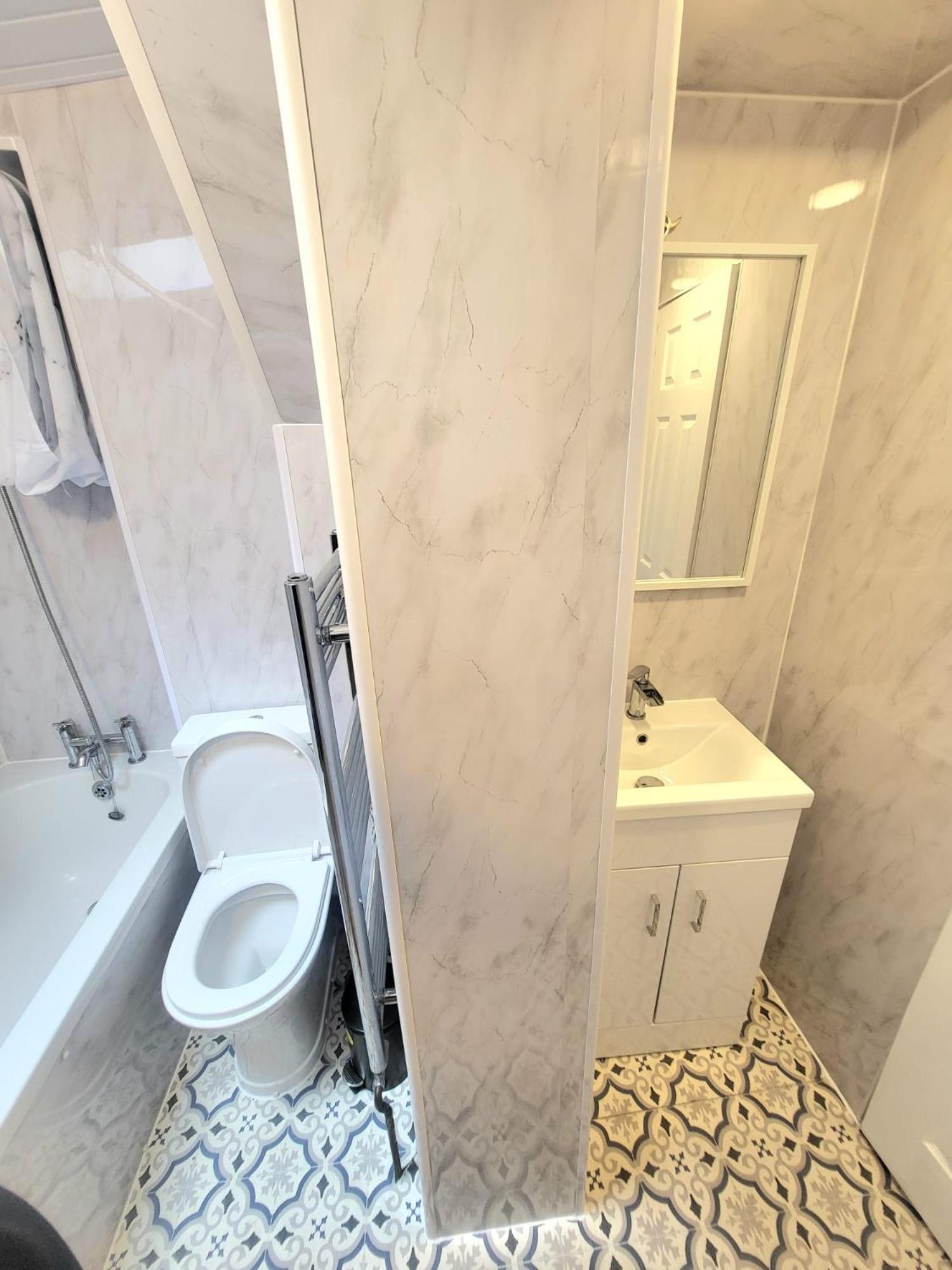 London En-Suite Double Rooms - Leytonstone E11 エクステリア 写真