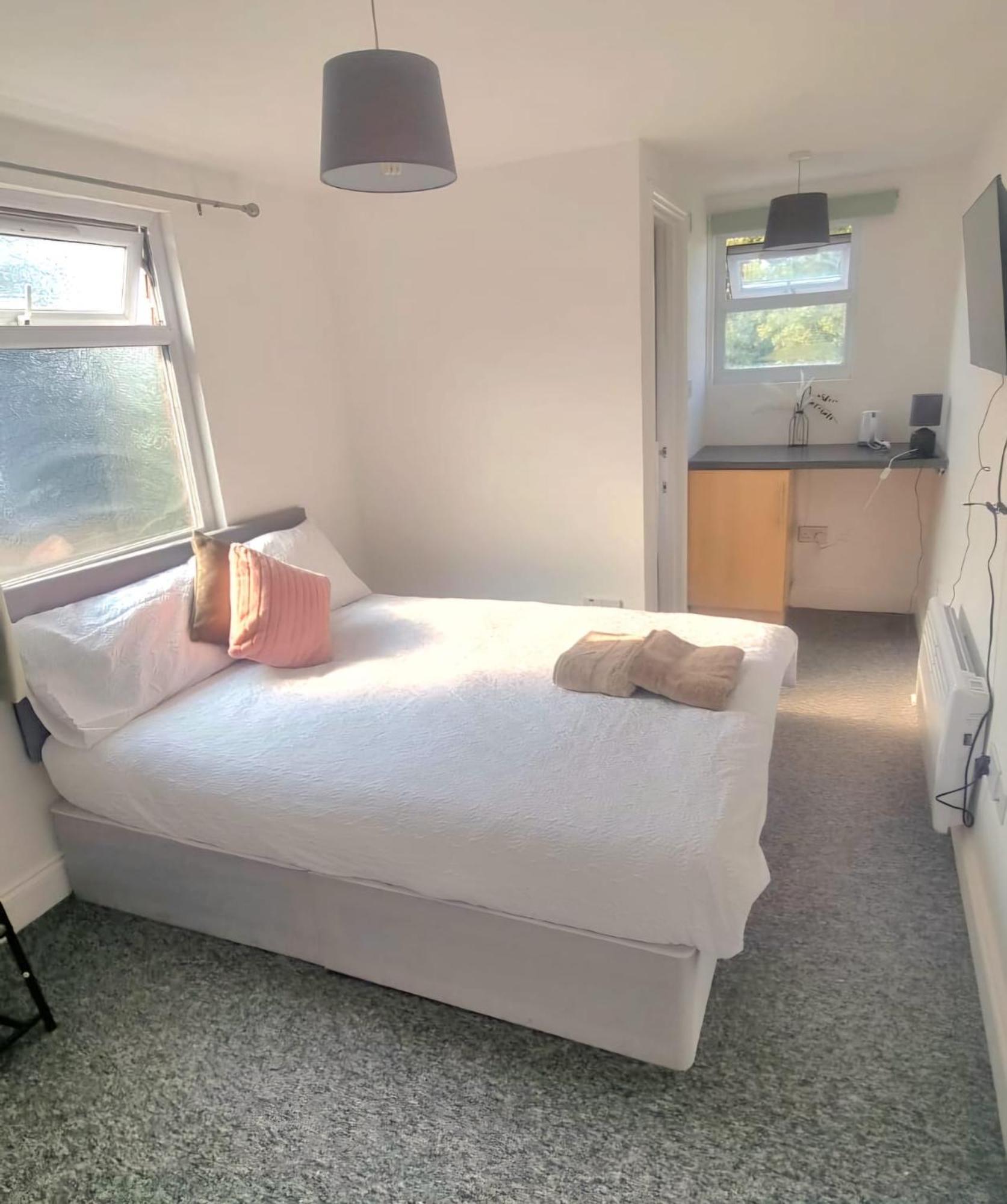 London En-Suite Double Rooms - Leytonstone E11 エクステリア 写真